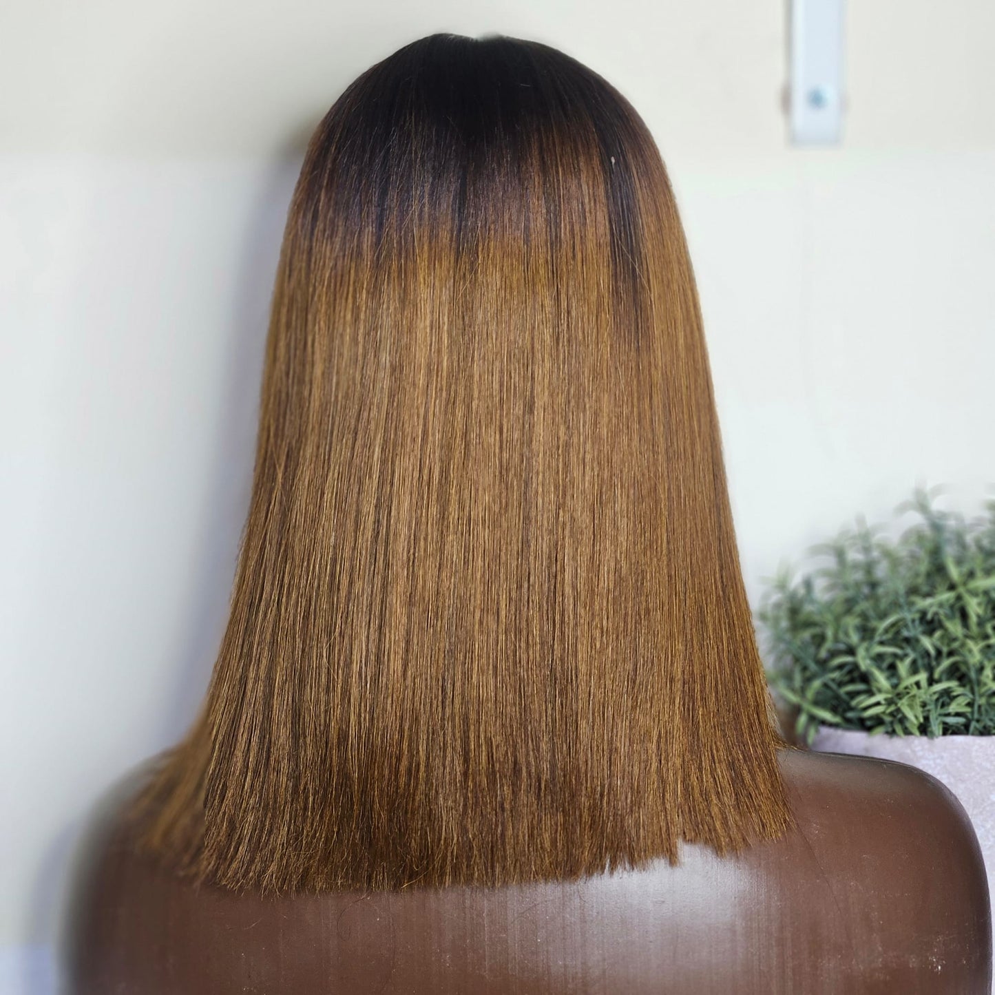 Fizzy Bob ( Honey Blonde )